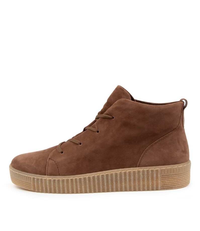 Gabor Ange Drvo Antilop