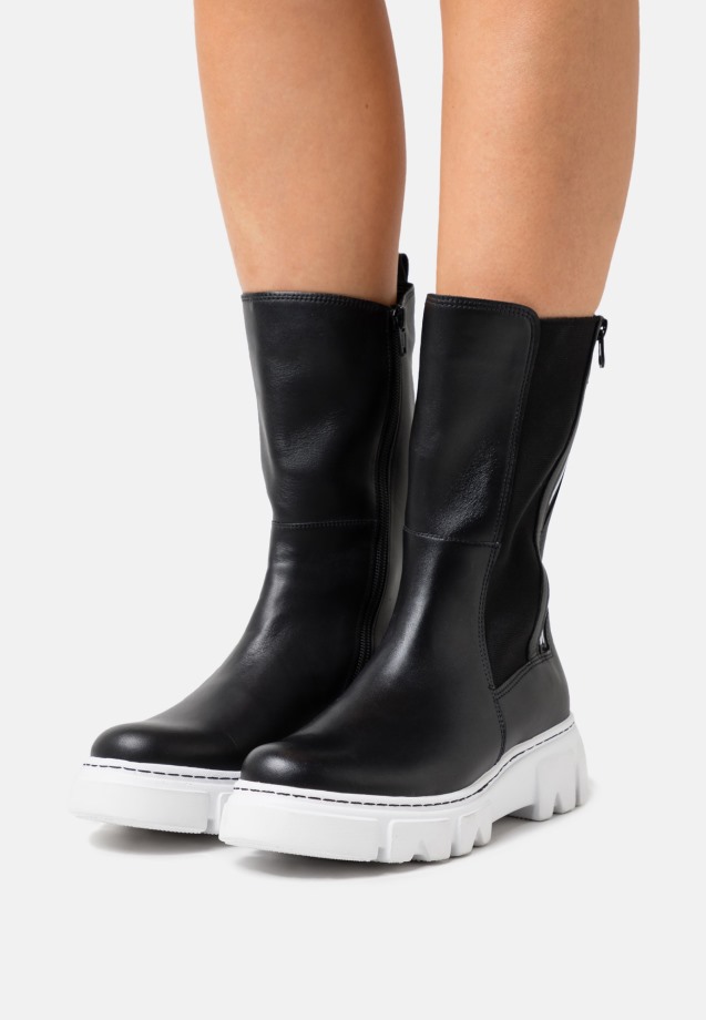 Platform Boots Black/White Gabor