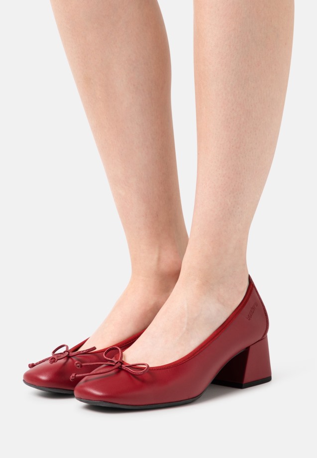 Black Ansie - Classic Heels Gabor