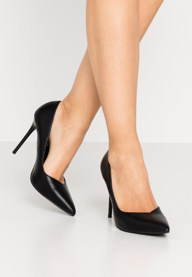 Black Gabor Wide Fit Reggie - Classic Heels