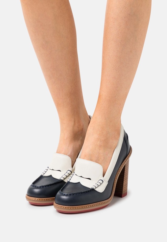 Black Leather - Classic Heels Gabor