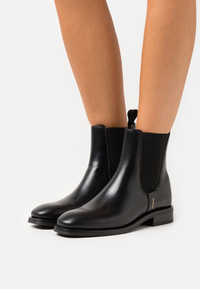 Brown Gabor Classic Ankle Boots