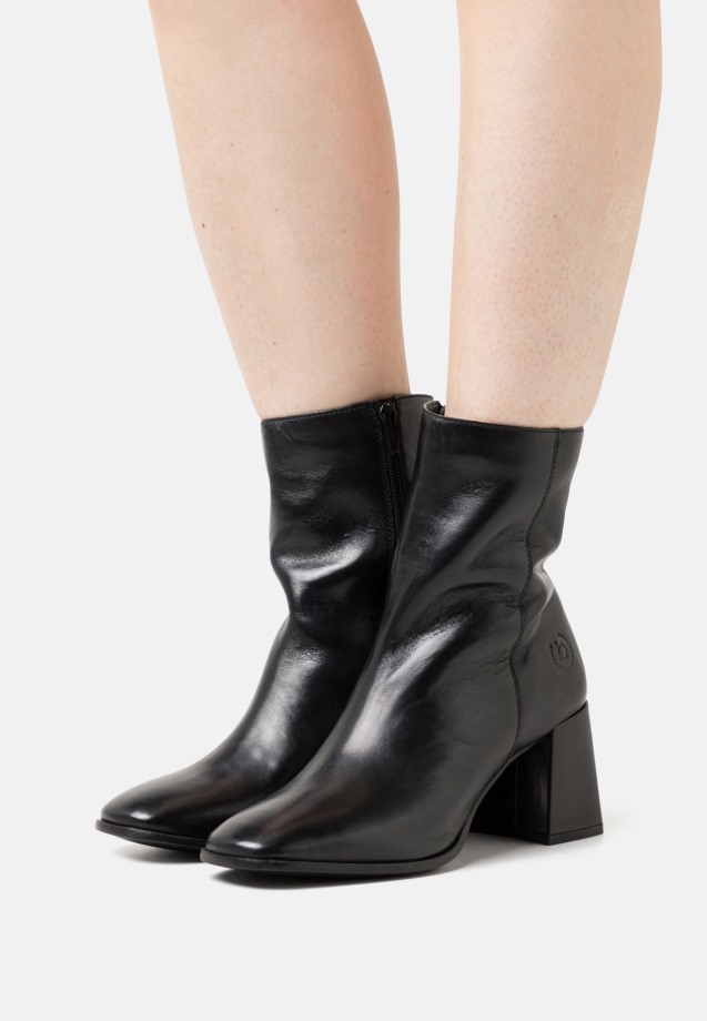 Classic Ankle Boots Gabor Women
