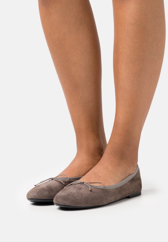 Desert Ballet Pumps Gabor