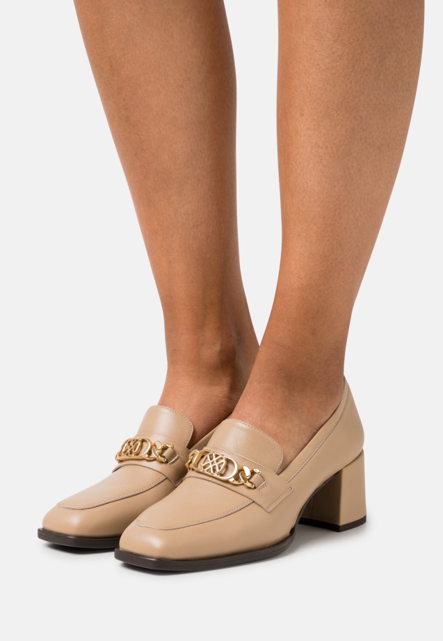 Gabor Classic Heels Camel