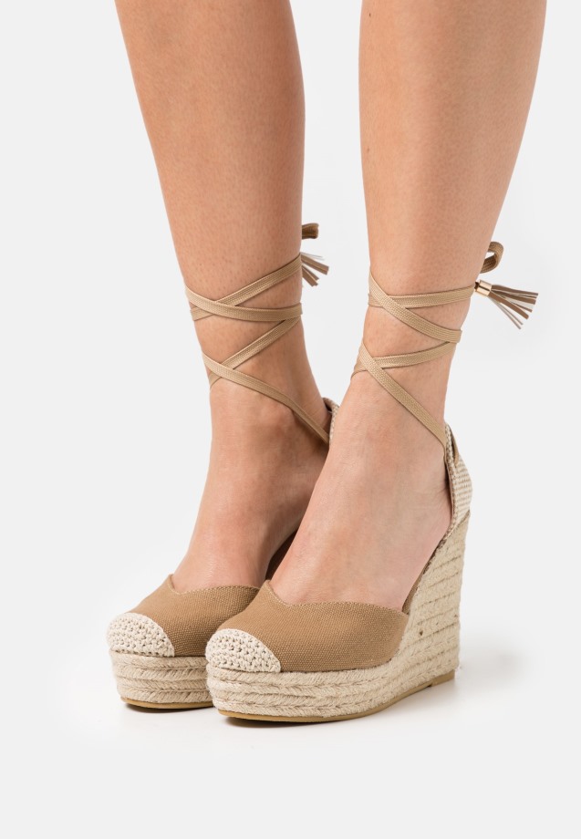 Gabor Dorian - High Heels Sage Green