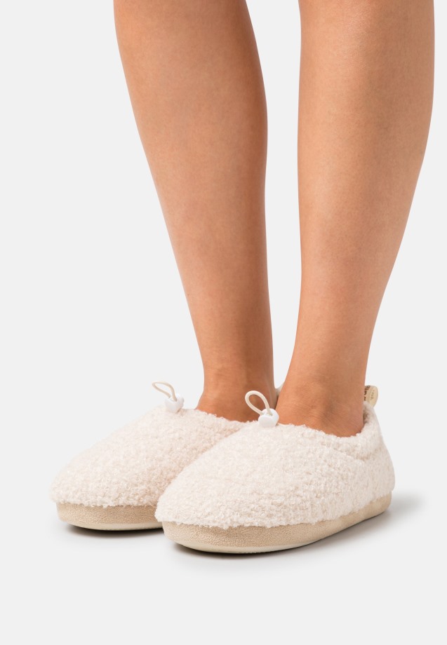 Gabor Dusty Rose Slippers