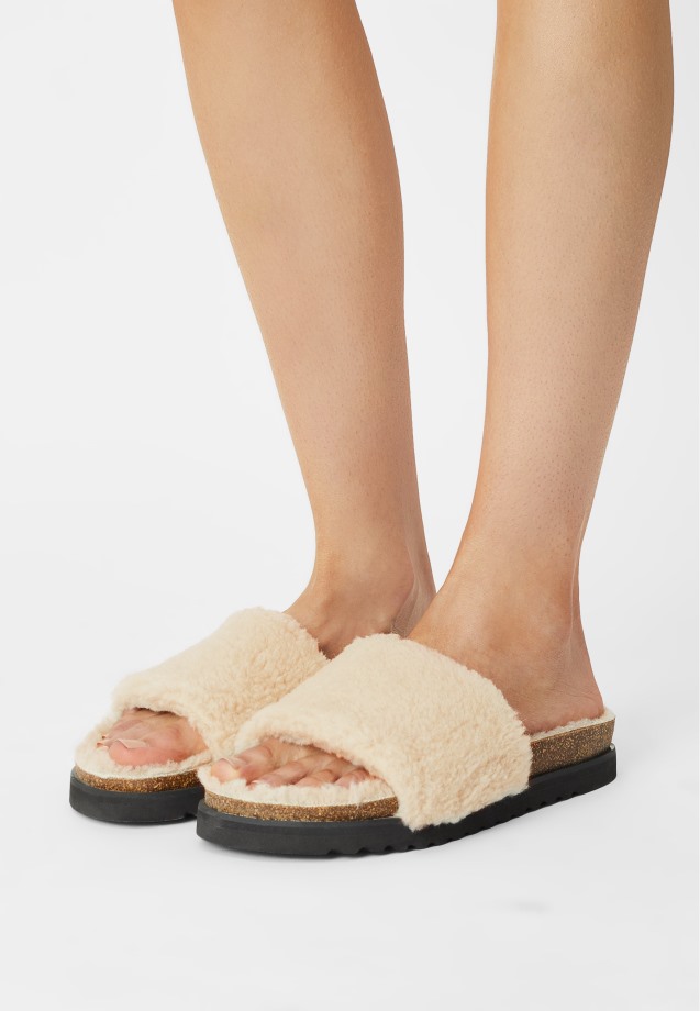 Gabor Dusty Rose Slippers