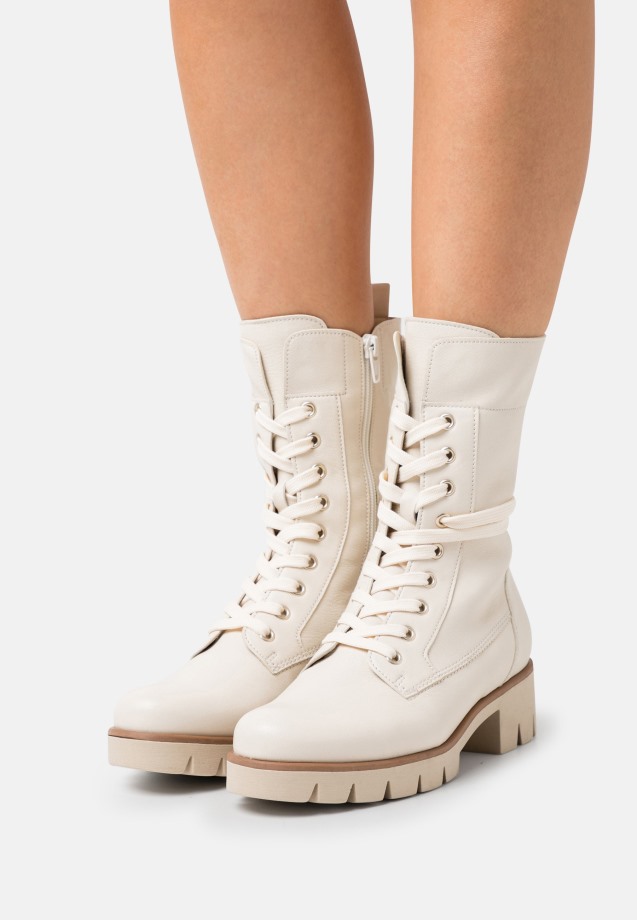 Gabor Panna Lace-Up Ankle Boots