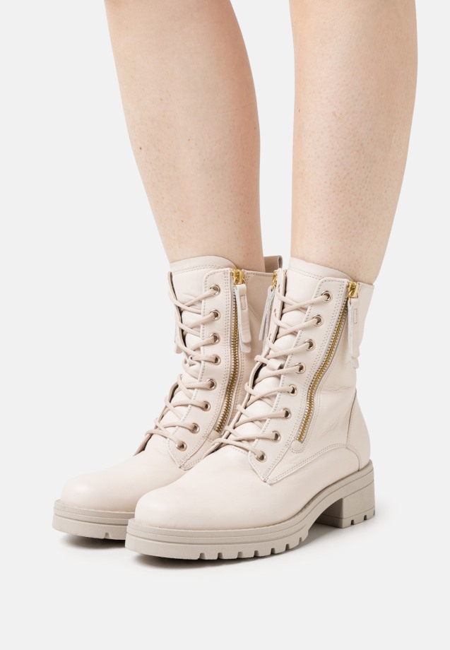 Gabor Panna Lace-Up Ankle Boots