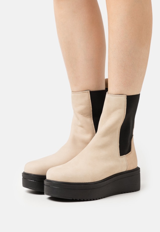 Gabor Platform Ankle Boots Camel