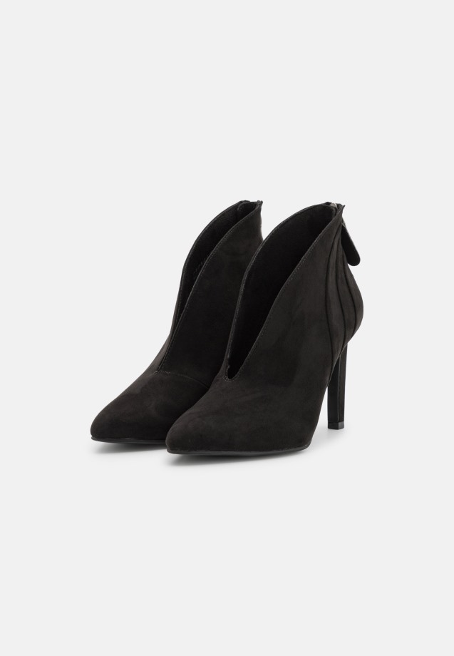 Gabor Pumps Classic Heels Black