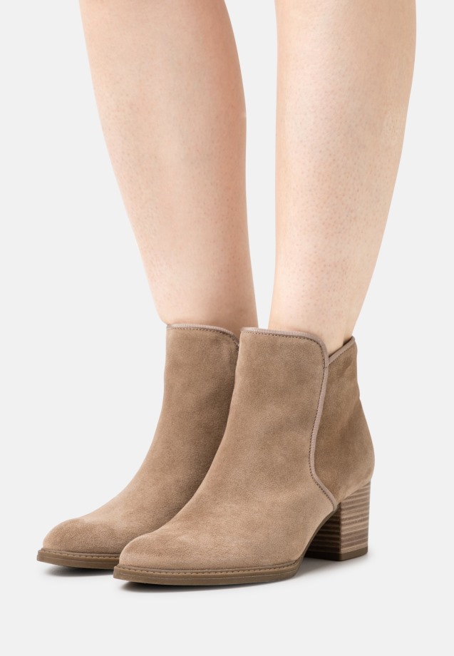 Gabor Salbei Classic Ankle Boots