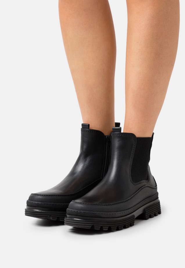Green Army Lace-Up Ankle Boots Gabor