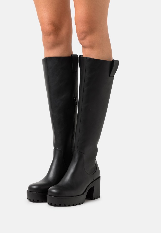 High Heels Black Gabor
