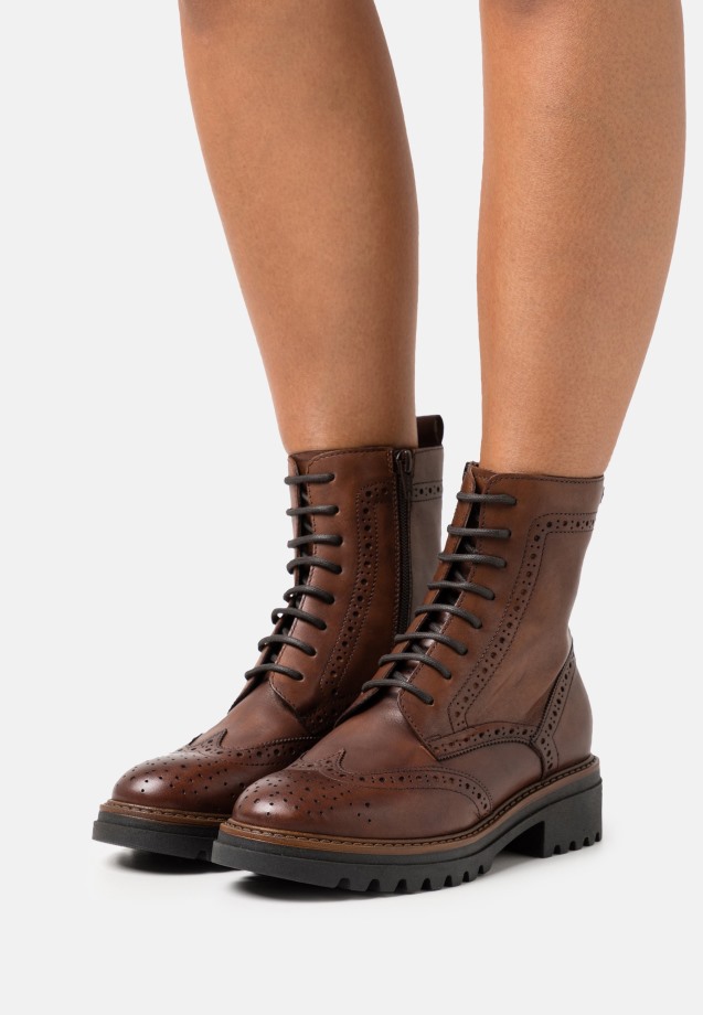 Lace-Up Ankle Boots Gabor Sattel