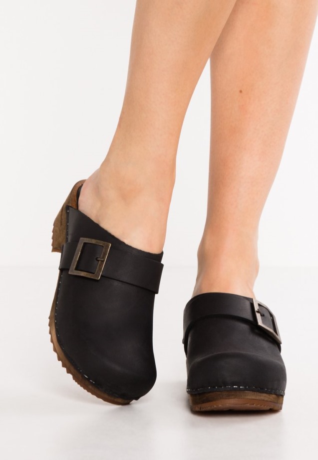 Nude Clogs Gabor