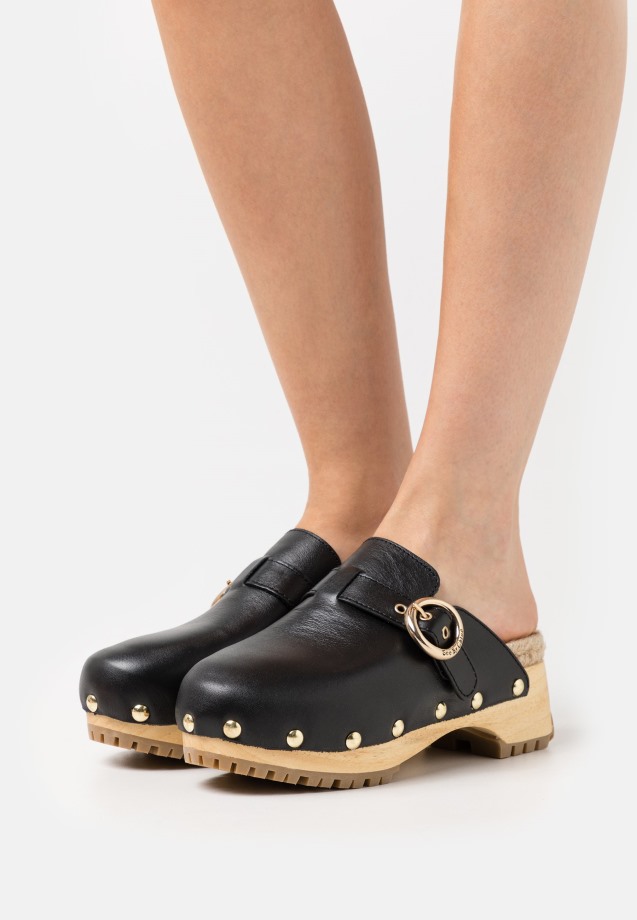 Nude Clogs Gabor