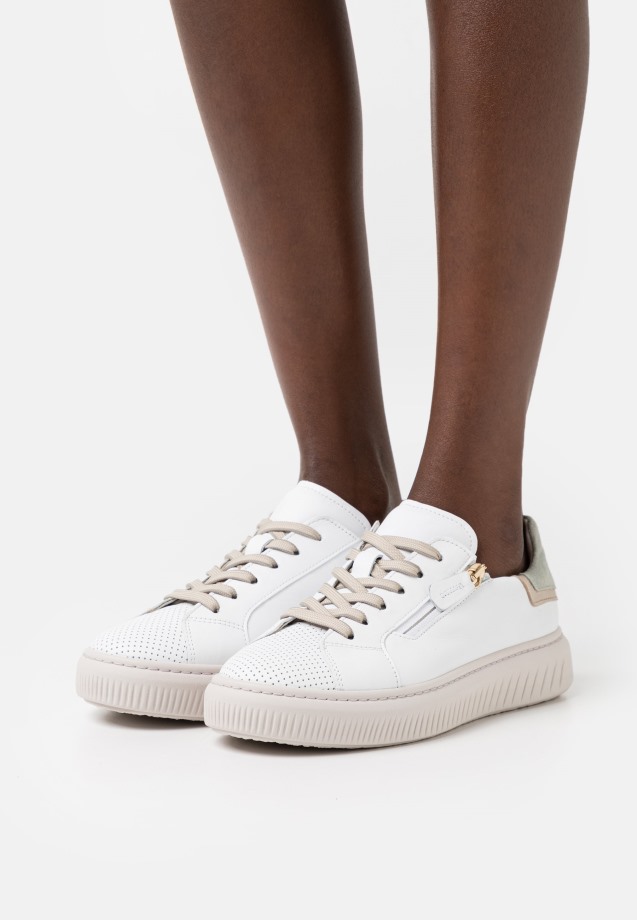 Weiss Trainers Gabor