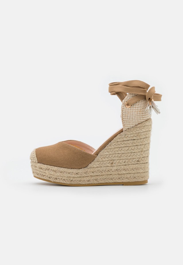 Wide Fit Dorian - High Heels Gabor Rosa