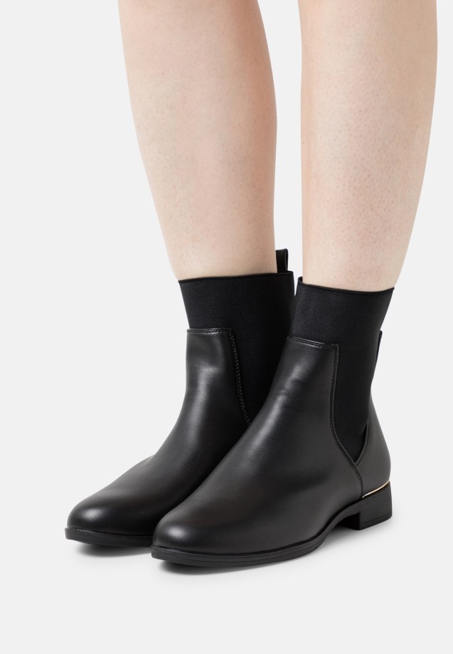 Women Black Gabor Classic Ankle Boots