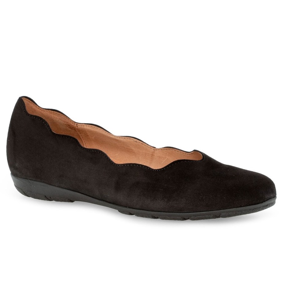 Resist Ladies Shoes Black Suede Gabor