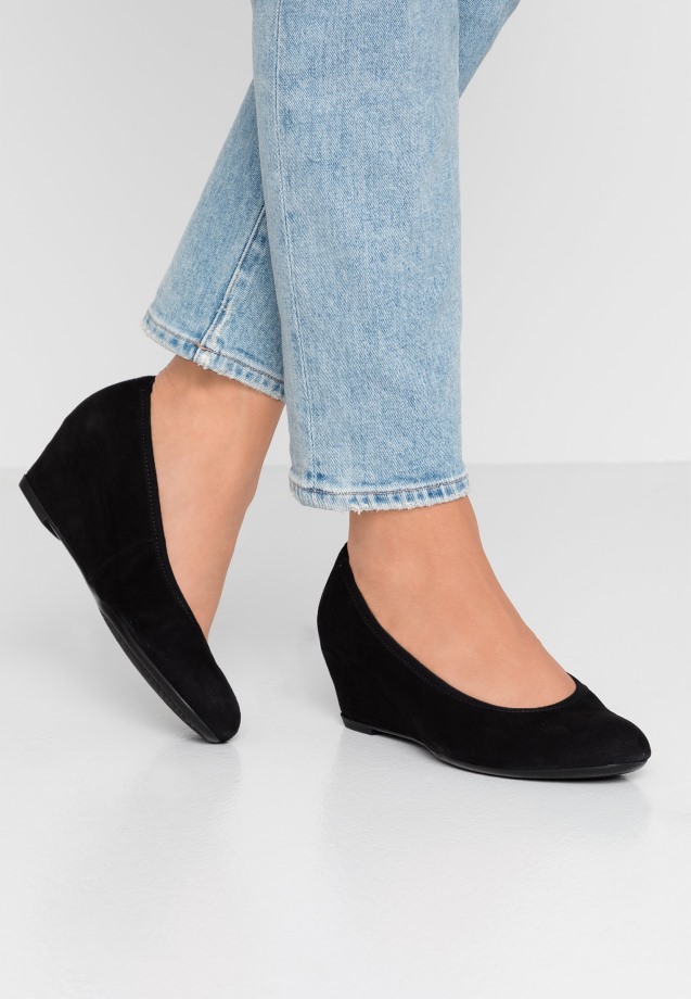 Black Gabor Wedges